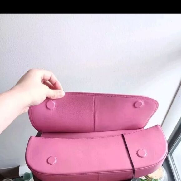 Behno Tilda Nappa Saddle Baguette Pink NWT - Picture 5 of 10